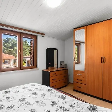 Apartment Reiley With View Amazing Family Trip Novigrad (Istria)